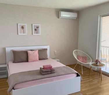 Southwestern Region Apartment | Apartment Polkaposki Trpejca