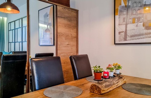 Lodz Apartment | Apartment Przyfabryczny Księży Młyn - Bezpłatny Garaż - Klimatyzacja - FV