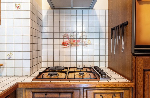 Thones Apartment | Apartment 'Résidence Du Parc' with Balcony