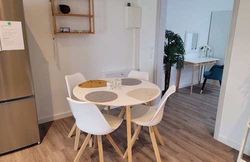 Oesterdeichstrich Apartment | Apartment 'Rike' with Shared Terrace, Shared Garden and Wi-Fi