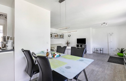 Neugalmsbull Apartment | Apartment 'Rømø' with Shared Garden and Wi-Fi