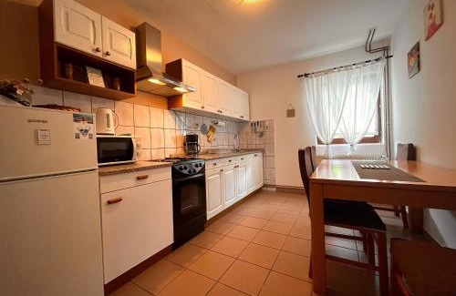 Rakovica Apartment | Apartment & Room Monika