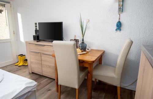 Norddeich Apartment | Apartment Schwalbennest V by Interhome