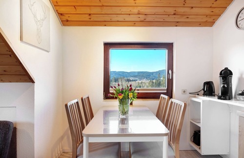 Kappel Apartment | Apartment 'Steinhart' with Balcony and Wi-Fi