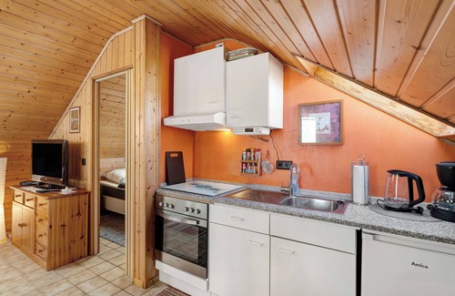 Darstein Apartment | Apartment 'Stoffel' with Private Terrace, Private Garden and Wi-Fi