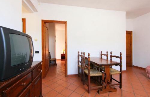 Giugnano Apartment | Apartment Villa Morosi-1 by Interhome