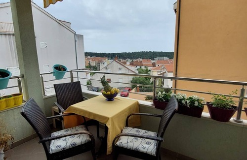 Istok Apartment | Apartment Vira (89731-A1) - Makarska