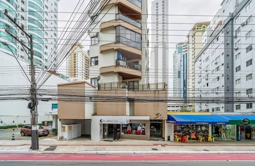 Centro Apartment | Apartment w Balcony 250m From Praia Central Erj101