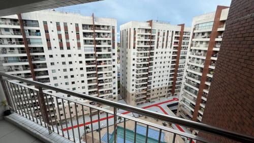 Marambaia Apartment | Apartment with a supermarket in front