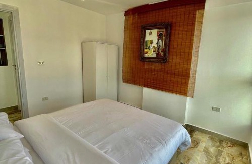Al-Jumruk Apartment | Apartment with a view of the sea
