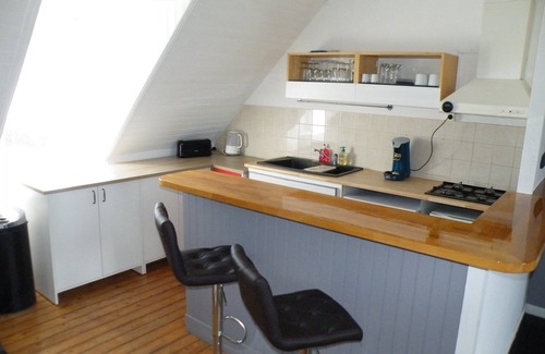 Carantec Apartment | Apartment with breathtaking sea views 50M from the beach