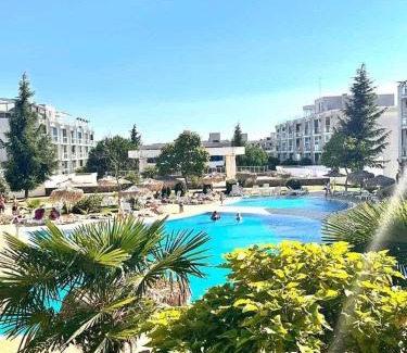 Sarafovo Apartment | Apartment with Pool in Atlantis Resort