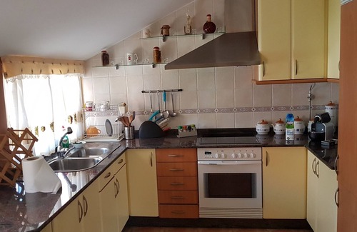 Meira Apartment | Apartment with sea views