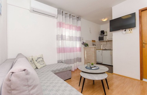 Igrane Apartment | Apartments Ćosić (12261-A1) - Igrane
