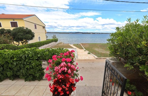 Kraj Apartment | Apartments Aquamarine (14555-A2) - Tkon - island Pasman