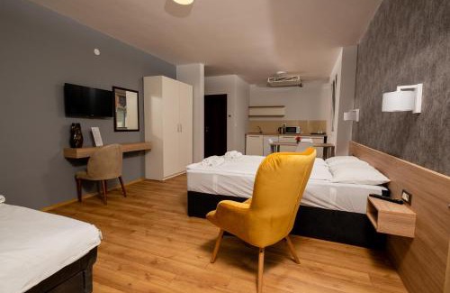 Pestani Hotel | Apartments Bashoski