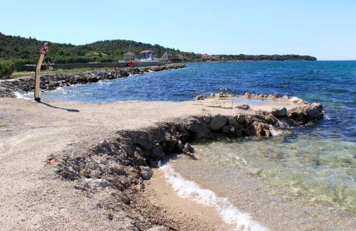 Banj Apartment | Apartments by the sea Banj, Pasman - 8206