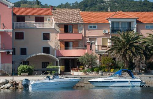Poljana Apartment | Apartments by the sea Poljana, Ugljan - 8432