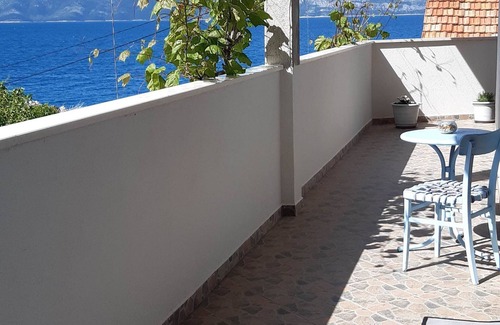 Kozarica Apartment | Apartments Cumbelic - One Bedroom Apartment with Balcony and Sea View A3