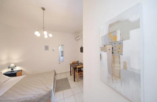 Tkon Apartment | Apartments Floras