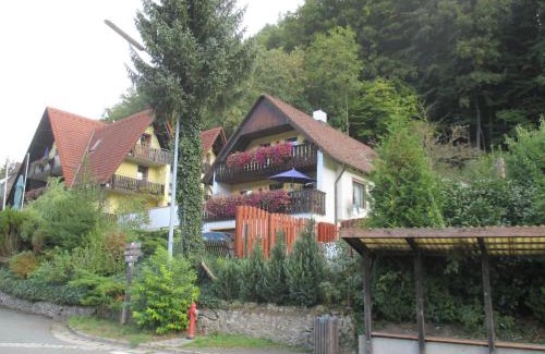 Goessweinstein Apartment | Apartments in Behringersmühle