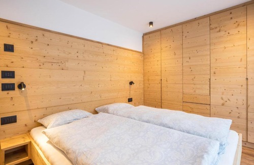 Mareo Apartment | Apartments Armeri Black Dolomites