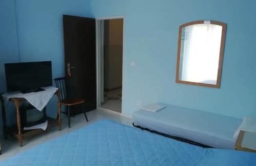 Sobra Apartment | Apartments Maru ka - Two Bedroom Apartment with Balcony and Sea View