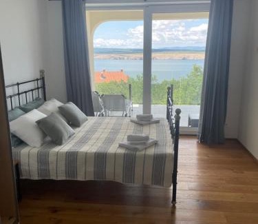 Jadranovo Apartment | Apartments Sara