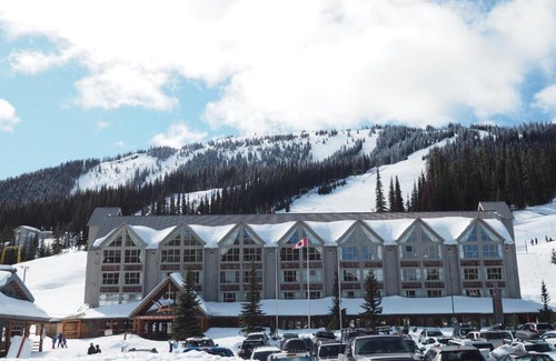 Okanagan-Similkameen Apartment | Apex Mountain Inn Suite 205-206 Condo