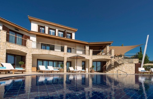 Aphrodite Hills Villa | Aphrodite Hills Mythos Collection | Villa 0090 | Private Pool | 5 Bedrooms |.