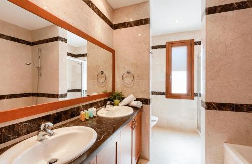 Aphrodite Hills Resort | Aphrodite Hills Rentals - Superior Villas