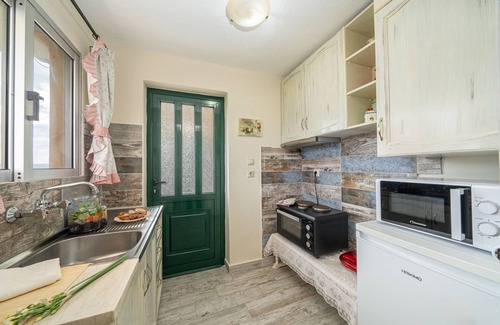 Argostoli Town Apartment | APHRODITE SUPERB SEA VIEW APARTMENT IN ARGOSTOLI