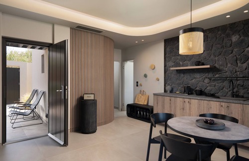 Pyrgos Apartment | Apikia Santorini - Adults Only