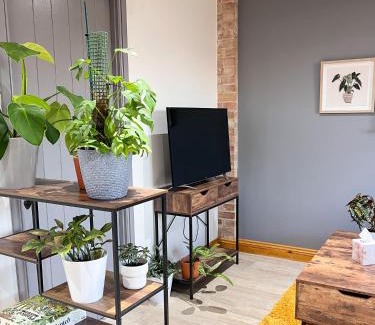 Walsoken Apartment | Aplanty Studio in the Orchard