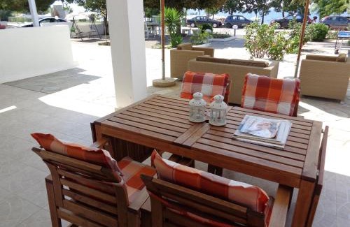 Psakoudia Apartment | Apocalypsis Studios-Apartments