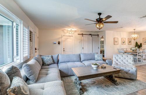 Apollo Beach House | Apollo Beach Oasis Lanai and Heated Pool!