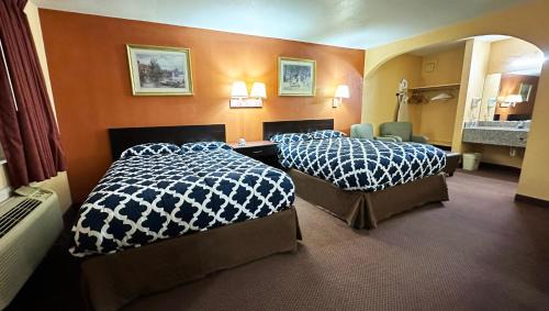 Fairfield Hotel | Apollo Lodge and RV Park
