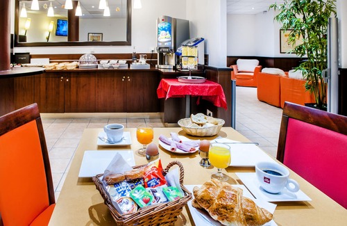 Lourdes House | Appart'hôtel Saint Jean