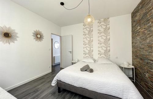 Boujan-sur-Libron Apartment | Appart T3 LE PATIO - avec terrasse