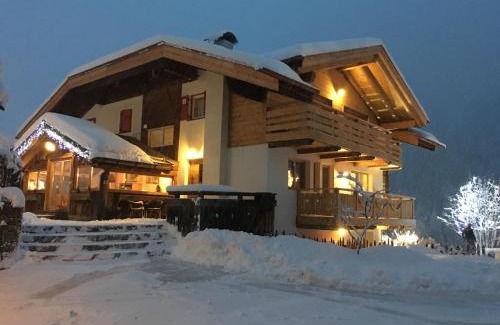 Penia Apartment | Appartamenti Chalet Orchidea