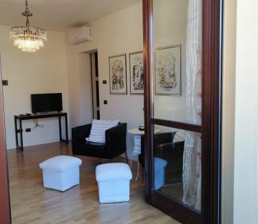 Cento Apartment | Appartamento Angela