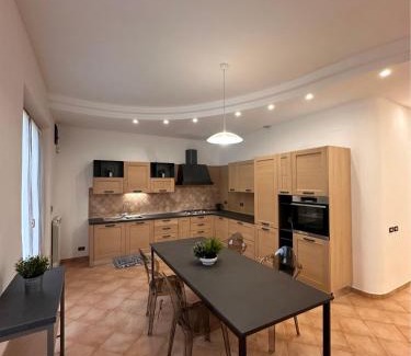 Camerano Apartment | Appartamento Belvedere con Piscina - Le Grotte Rooms And Apartments