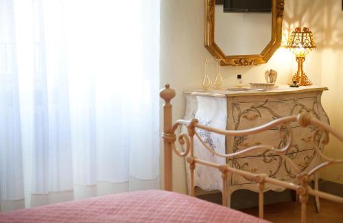 Bibbiena Apartment | Appartamento di Lusso in Borgo Storico Toscano