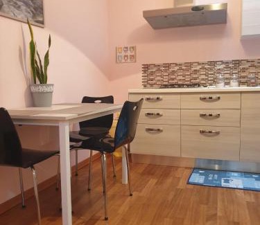 Carpi Apartment | Appartamento Duplex B & B