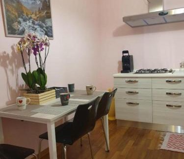 Carpi Apartment | Appartamento Duplex B & B
