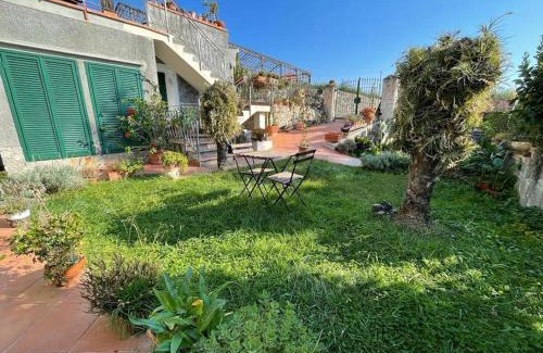 Boissano Apartment | Appartamento in borgata storica