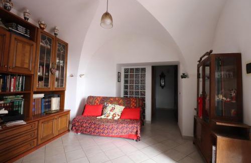 Boissano Apartment | Appartamento in borgata storica