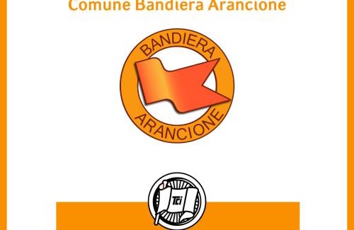 Arona Apartment | Appartamento LE DUE ROCCHE