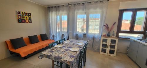 San Vincenzo Apartment | Appartamento sul mare MareQUI