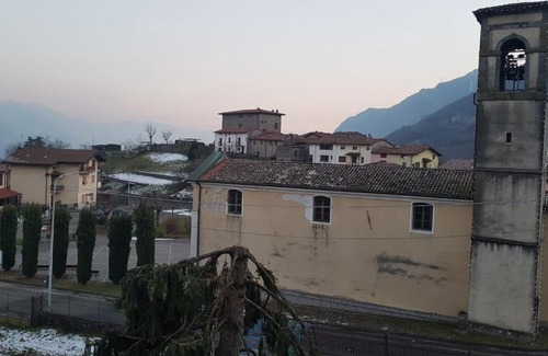 Solto Collina Apartment | Appartamento THE TOURIST SAN ROCCO